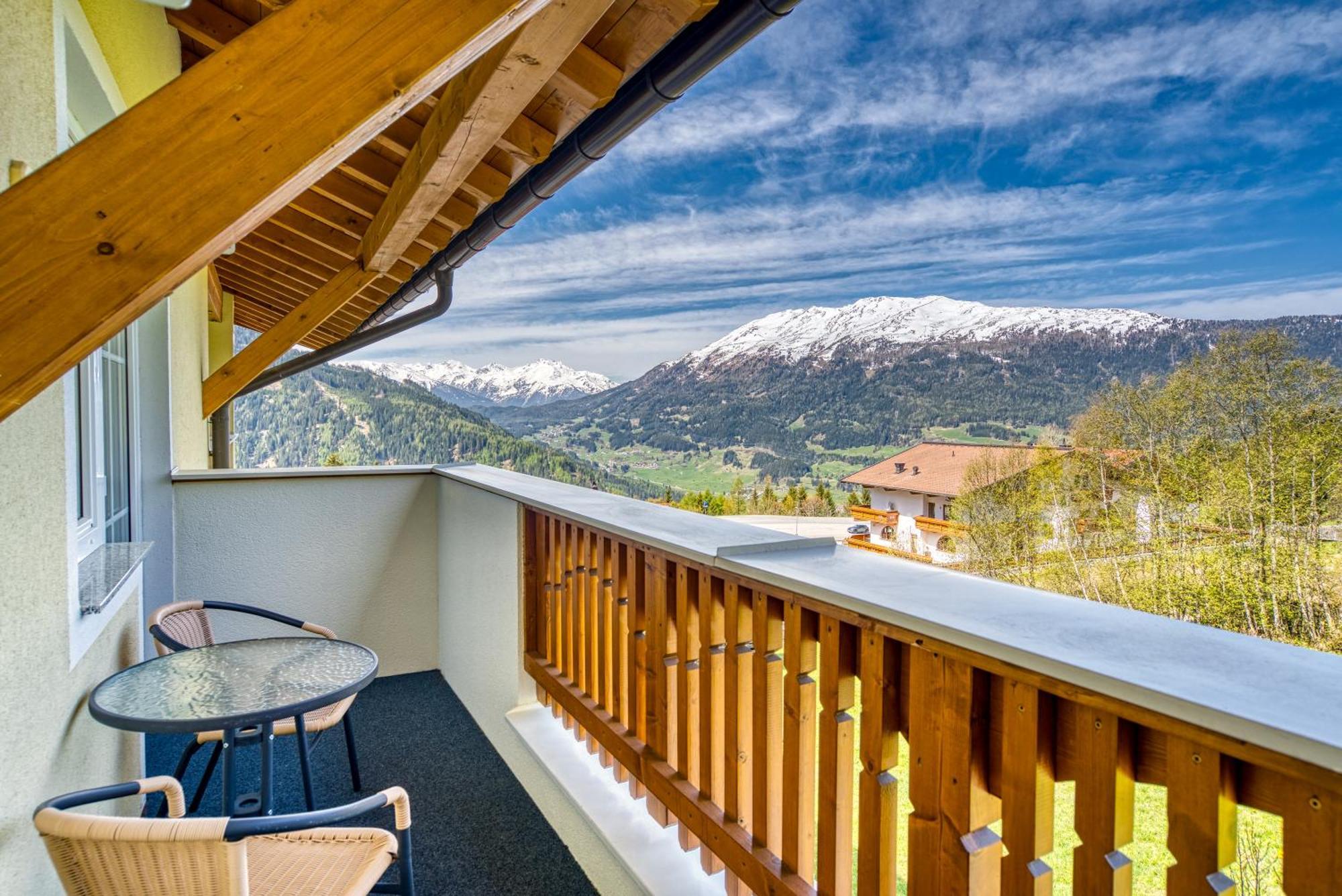 Hotel Alpen-Royal Єрценс Екстер'єр фото