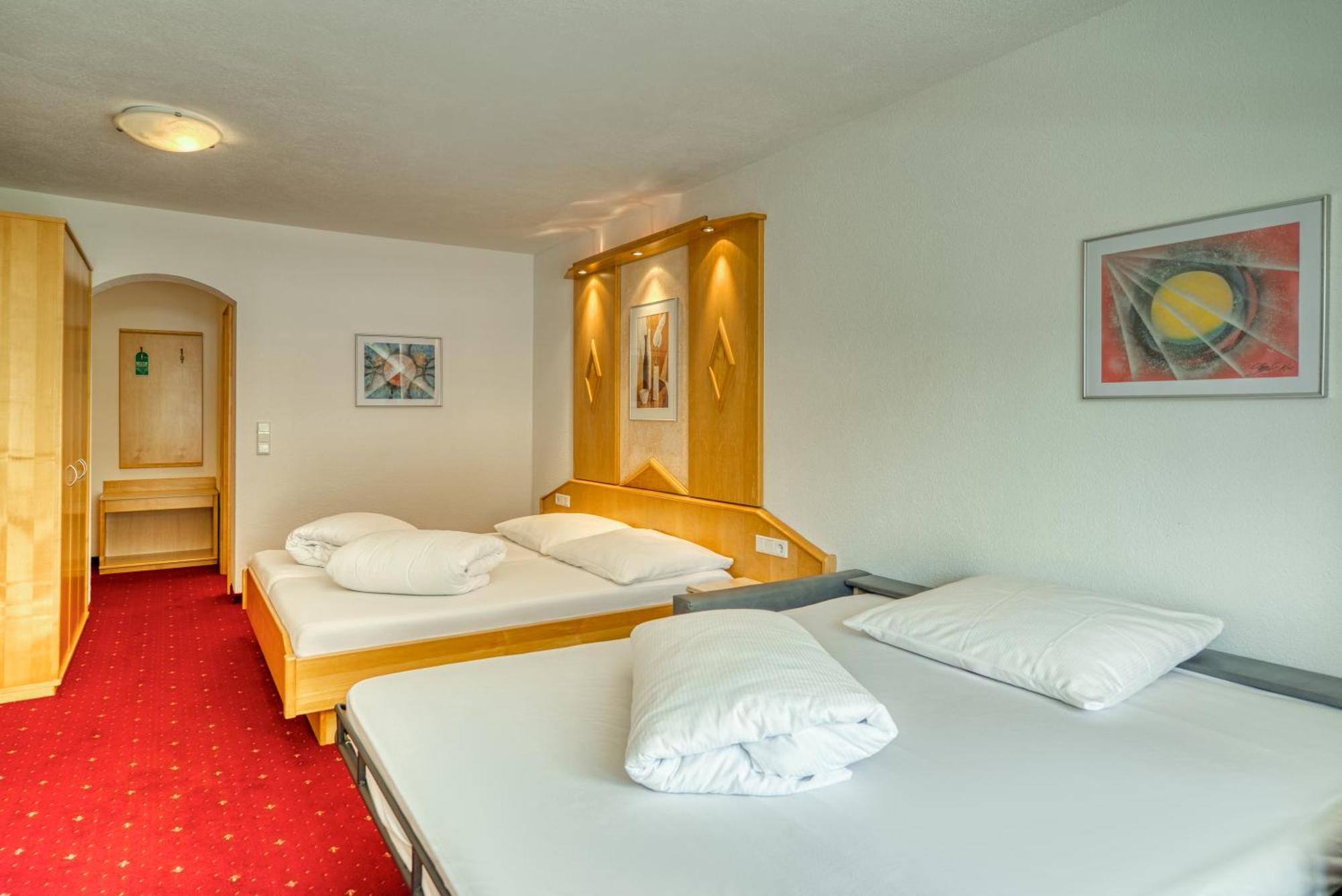 Hotel Alpen-Royal Єрценс Екстер'єр фото