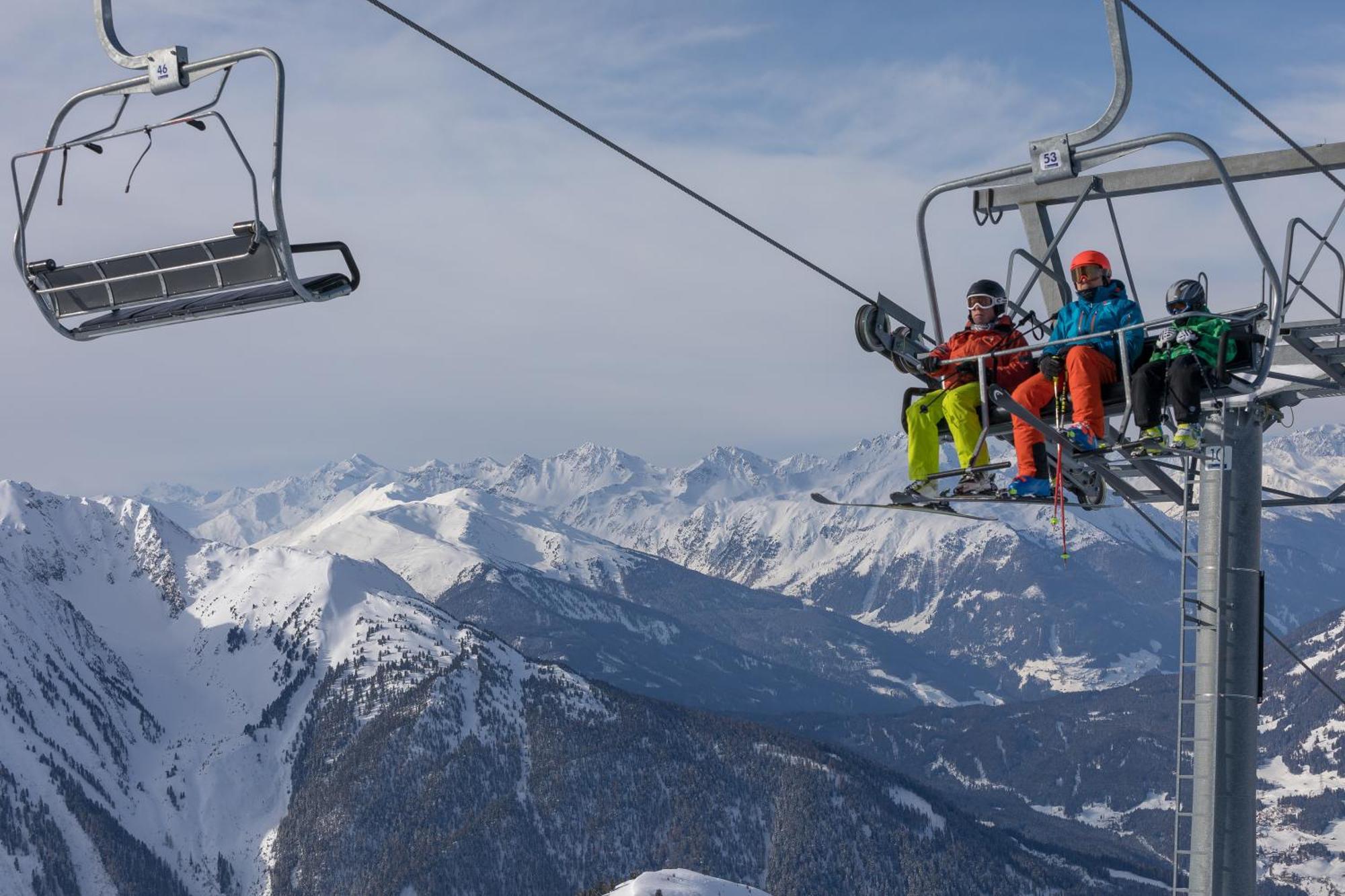 Hotel Alpen-Royal Єрценс Екстер'єр фото